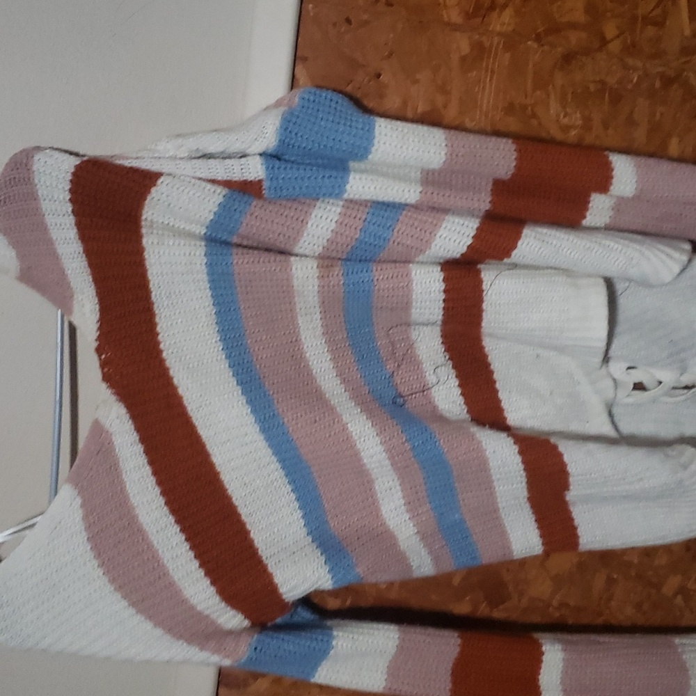 Rue 21 sweater